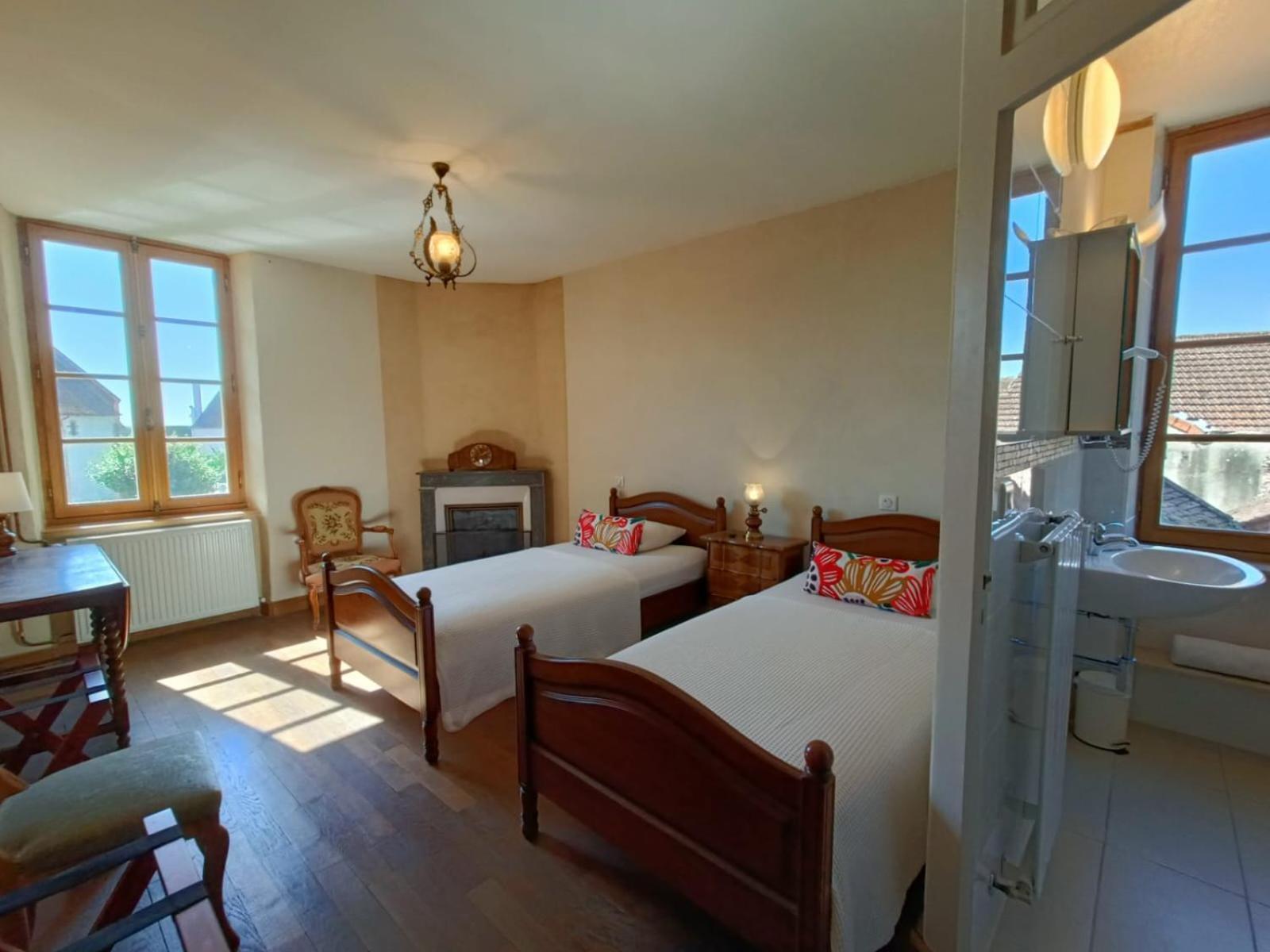 Bed and Breakfast Chez Casimir Cercy-la-Tour Экстерьер фото